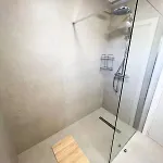 Marina Sea Breeze Apartment, Sleeps 8, Free Wi-fi *