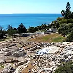 Apartment Marina Sea Breeze Apartment, Sleeps 8, Free Wi-fi Limassol